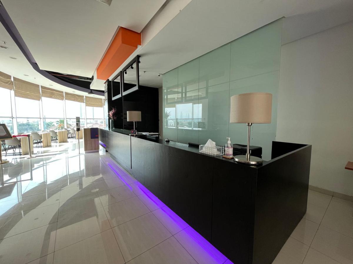 Luminor Hotel Metro Indah - Bandung By Wh Cicadas Dış mekan fotoğraf